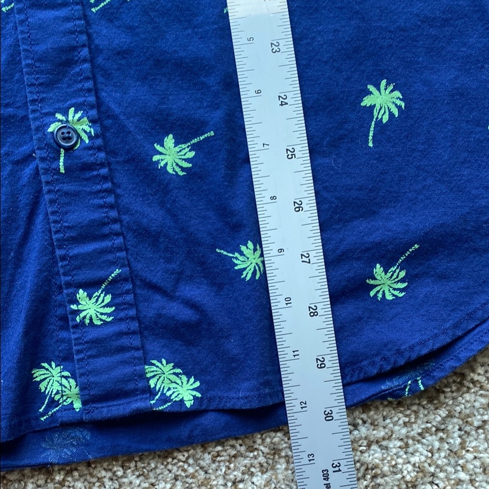 Old Navy The Oxford Shirt Blue with Palm Trees Men’s Large - Picture 6 of 8